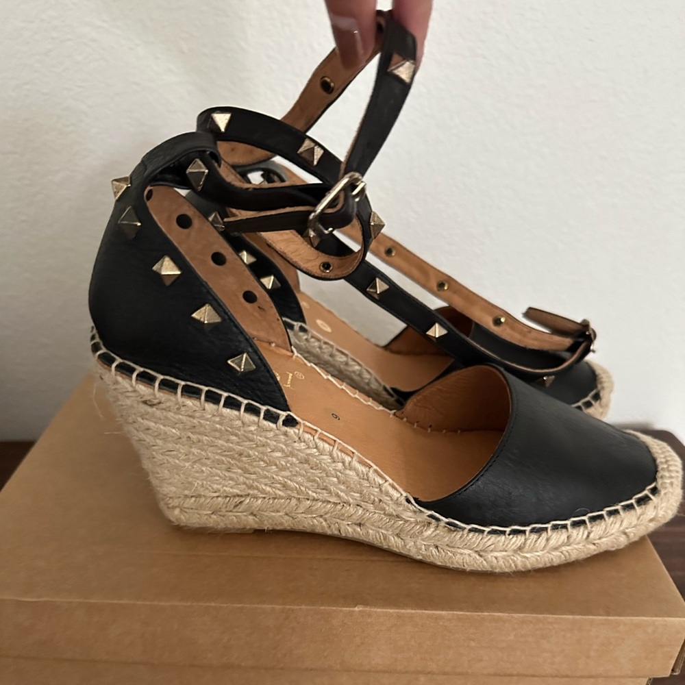 Maypol Nadil black leather wedge espadrilles sz 9, NIB